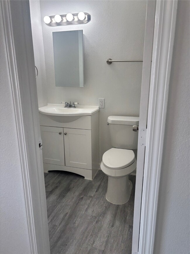 Photo - 2828 61st St Unit 106