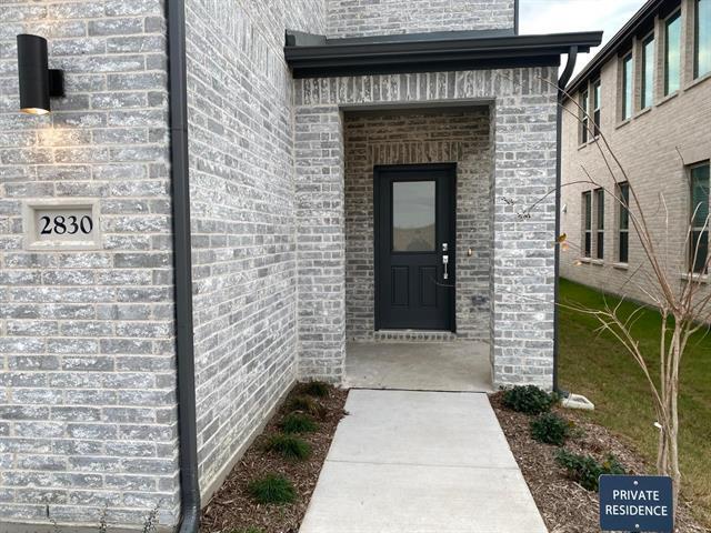 Photo - 2830 Robertson Wy