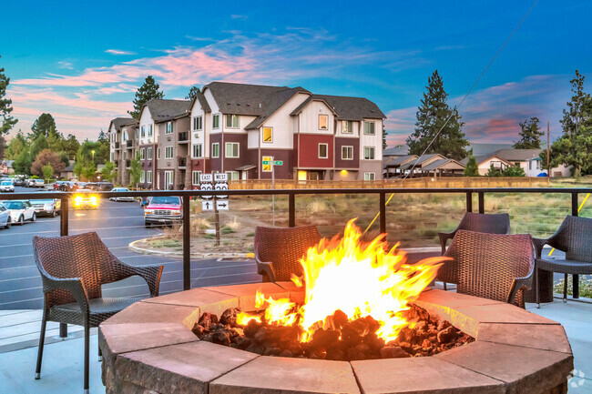 Building Photo - Outlook at Pilot Butte Rental