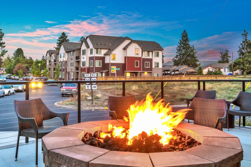 Outlook at Pilot Butte apartments — community photo