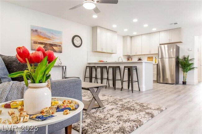 Photo - 1439 Lorilyn Ave Unit Toru Koiso - 1439 Lorilyn Ave  4