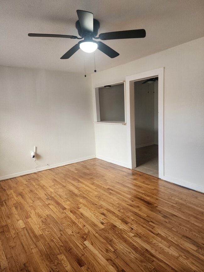 Photo - 1426 Maple Dr