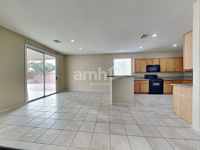 Photo - 4005 China Cloud Dr