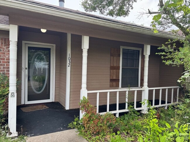 Photo - Updated Midway ISD 5 Bedroom