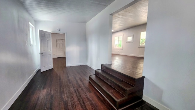 Photo - 22556 Lukens Ln