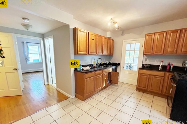 Photo - 40 Plymouth St Unit 2