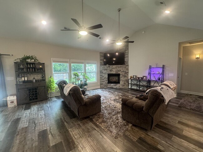 280 Bluebriar Trace