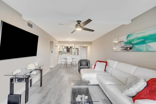 Open Floor Plan - 420 Celestial Way Unit 106