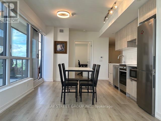 Photo - 395 Bloor St E Unit 1802
