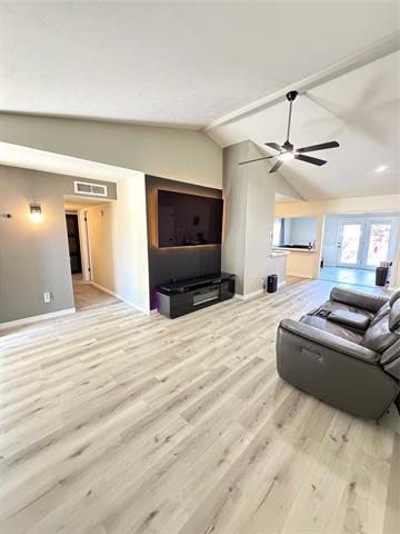 Photo - 420 Timberbend Trail