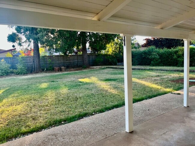 Photo - 6231 Forest Ln