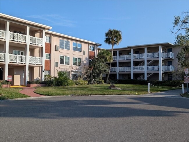 Photo - 3125 36th St N Unidad 314