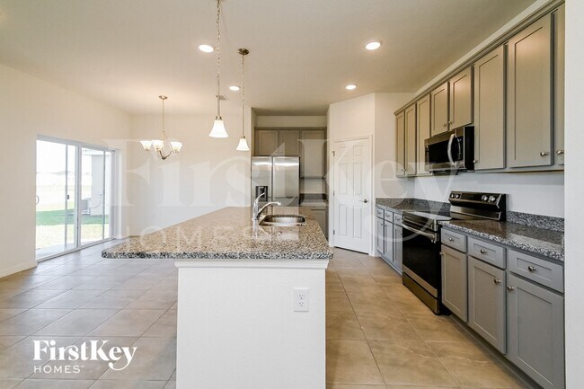 Photo - 209 Windsor Reserve Dr