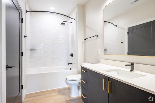 1BR, 1BA - Bathroom