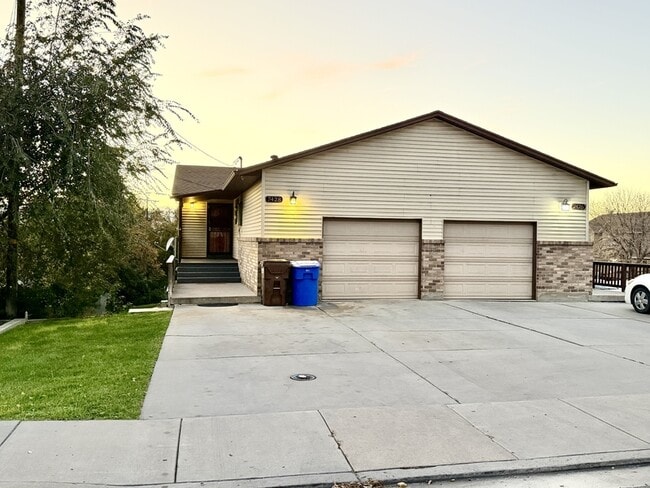 Photo - 7428 S 700 E Rental