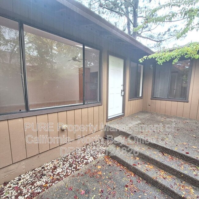 Photo - 850 E Cotati Ave Unit 16