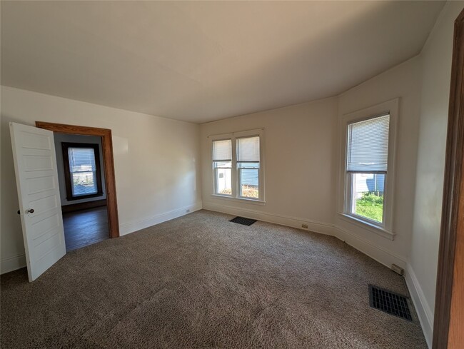 Photo - 623 Cherry St