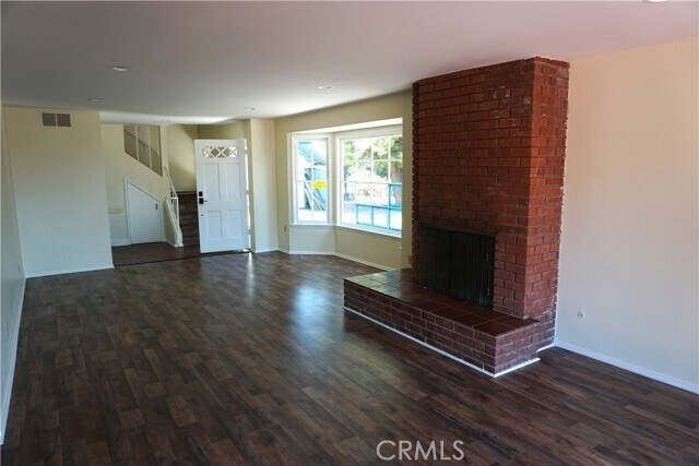 Photo - 2110 Skyline Dr