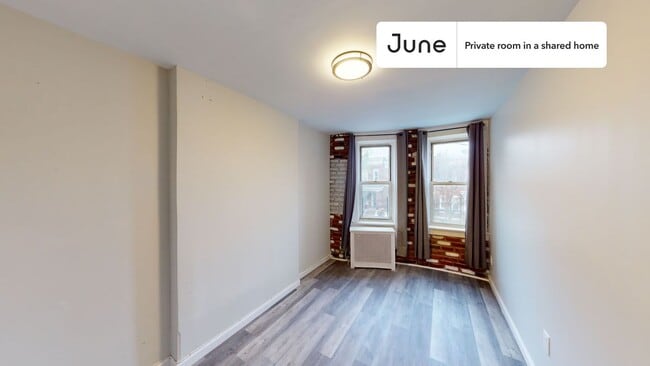 Photo - Room in Shared 3 bed/1 bath home Unit A