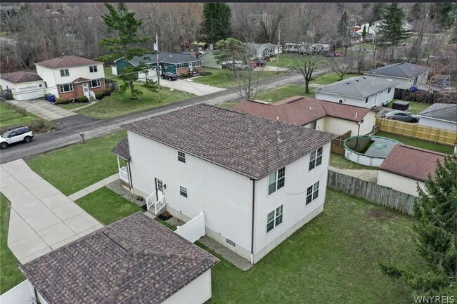 Photo - 4996 Thurston Ave Unit Lower