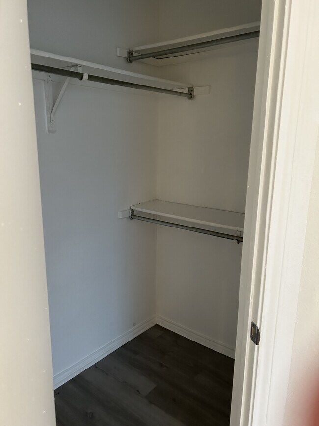 Photo - 1505 E Interstate 30