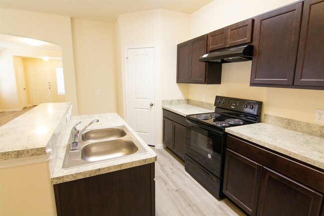 Photo - 329 N Meadows Dr