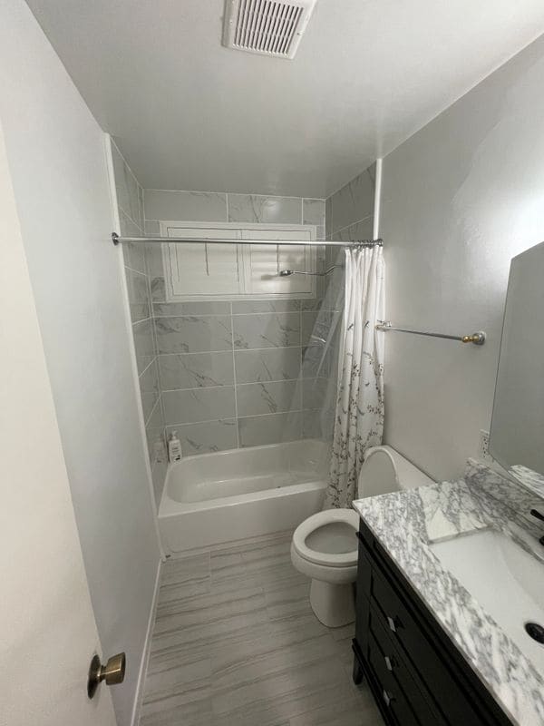 Photo - 13422 Castana Ave