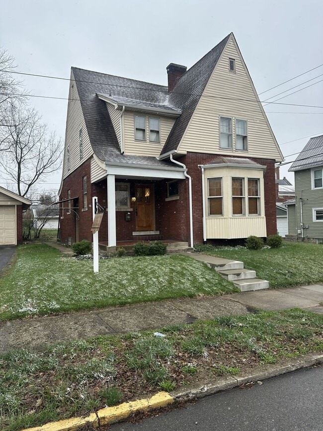 Photo - 118 N Washington St