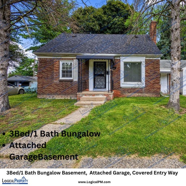 3/1 Bungalow w/ Garage, Porch, Fenced Yard - 3/1 Bungalow w/ Garage, Porch, Fenced Yard Apartment