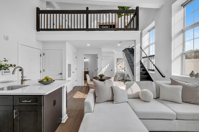 Building Photo - 315 Railroad Ave Unit 114 Rental