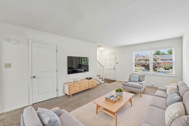 Photo - Carriage House