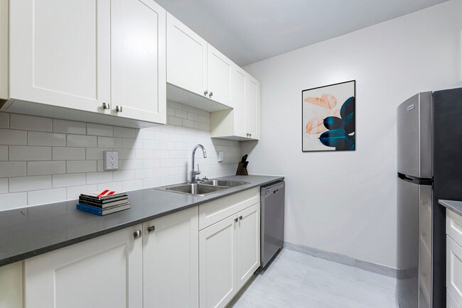 Photo - Woodstone Apartments