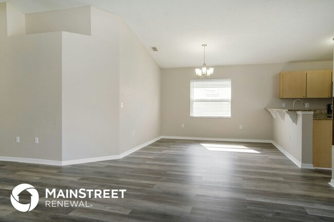 Photo - 3007 Sabal Bend Dr NE