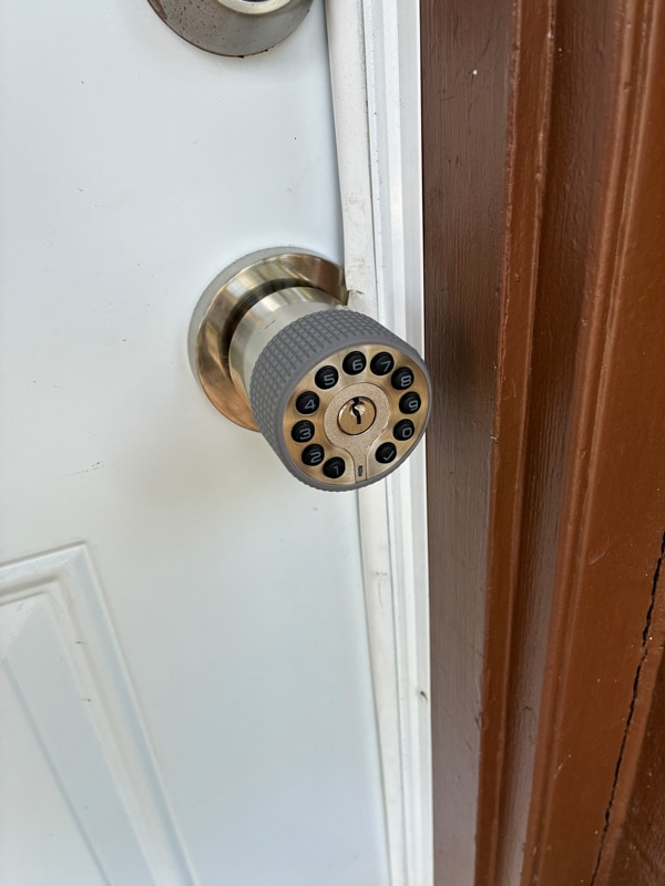 Photo - 4586 Park St