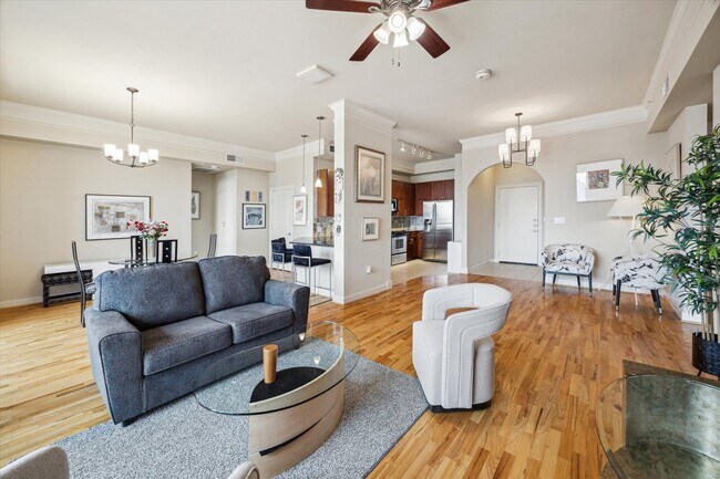 Photo - 3333 Allen Pkwy Unit 1004