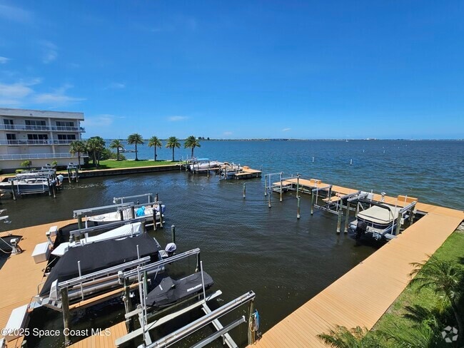Building Photo - 590 S Banana River Dr Unit 204 Rental