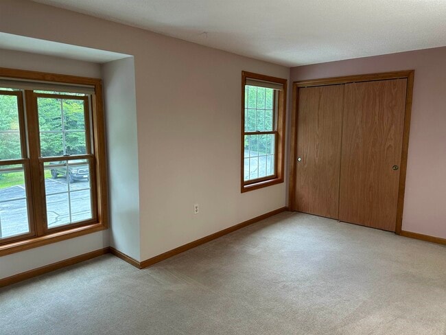 Photo - 25 Charlonne St