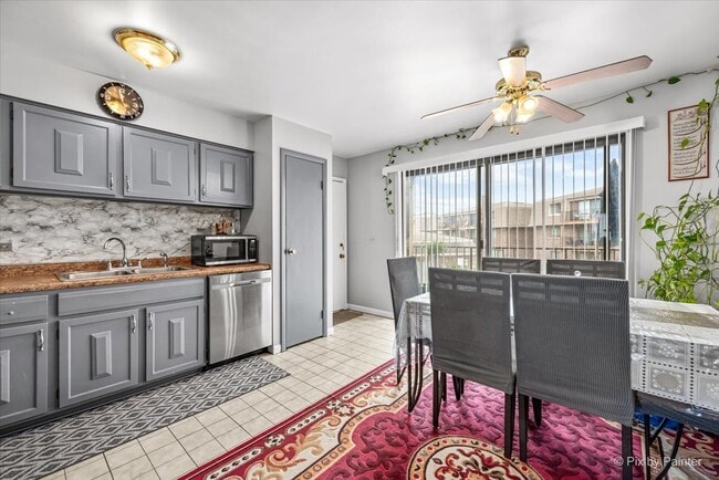 Photo - 1452 Carol Ct