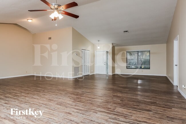3999 NW 73rd Way