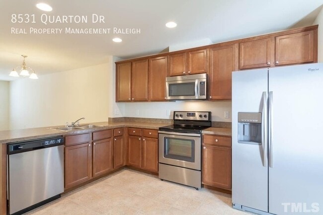 Photo - 8531 Quarton Dr