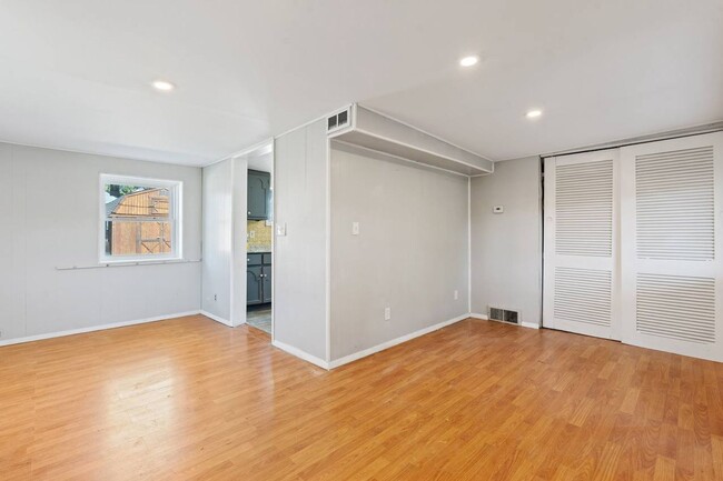 Photo - 3021 Old Sellars Rd