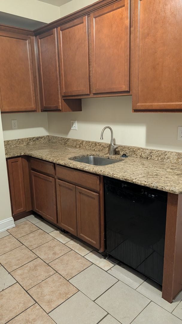 Photo - Blaine 1 Unit 857 Blaine