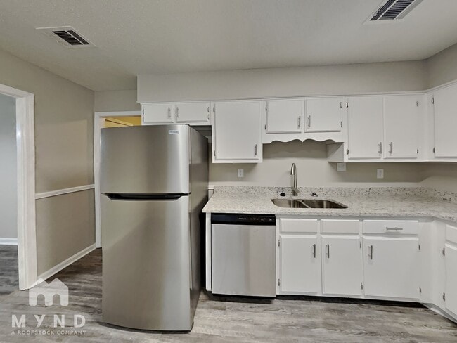 Photo - 5867 Willow Springs Dr