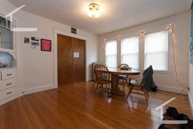 Photo - HOT BRIGHTON LISTING!!!!