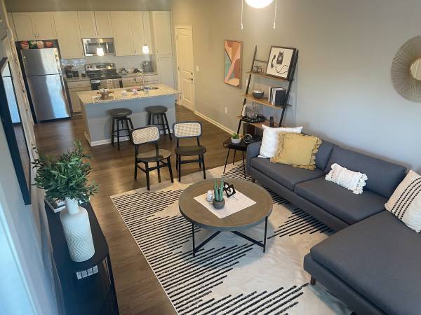 Aurora Apartments