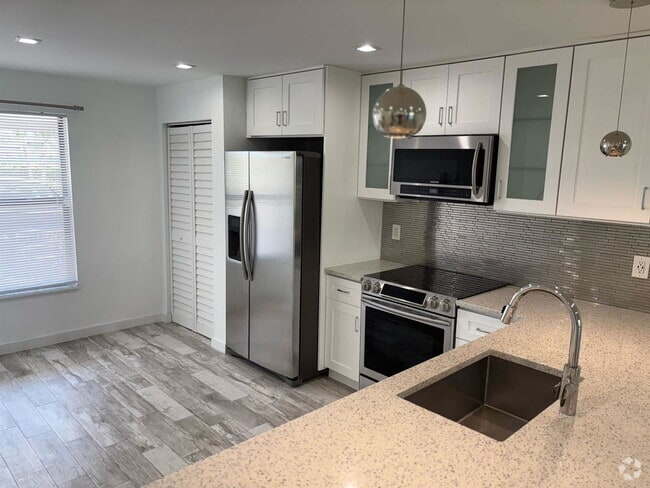 Building Photo - 1629 Riverview Rd Unit 120 Rental