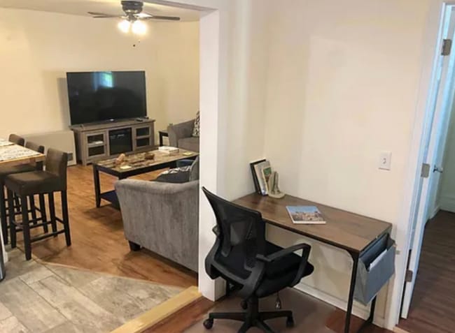 Photo - 657 Maine Ave Unit 1