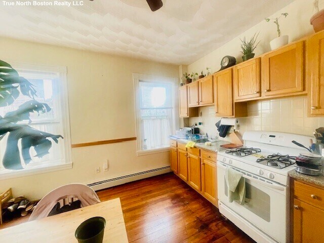 Photo - 206 Hanover St Unit 4