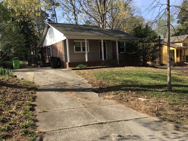 Photo - Charming 3-Bedroom Home in North Raleigh – Available Now!