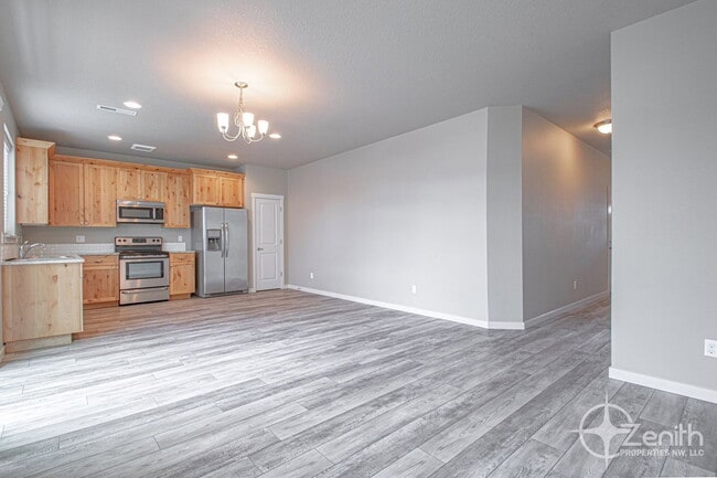 Photo - 1308 NE 82nd Dr